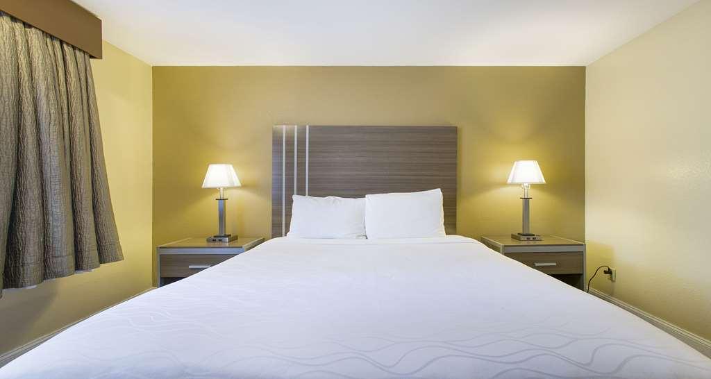 Surestay Plus Hotel By Best Western Sacramento North Номер фото