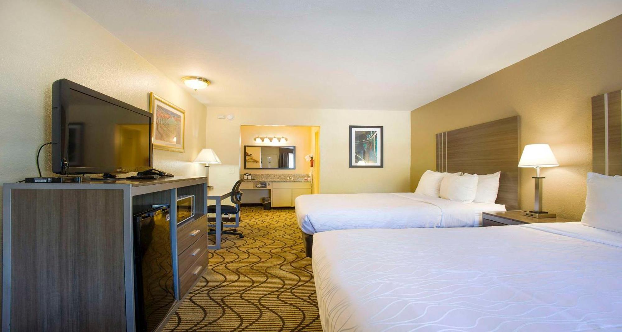 Surestay Plus Hotel By Best Western Sacramento North Экстерьер фото